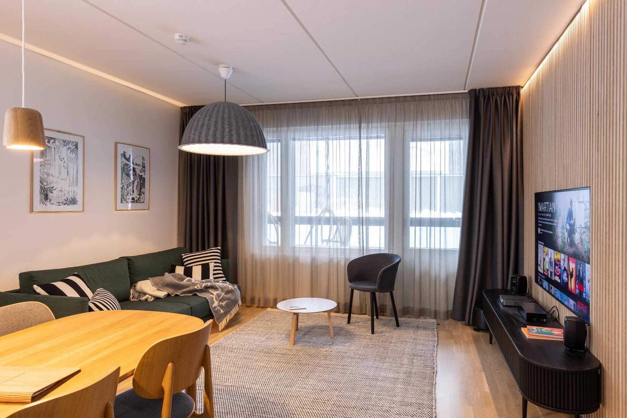 רובניימי Luxury Forest Apartment מראה חיצוני תמונה
